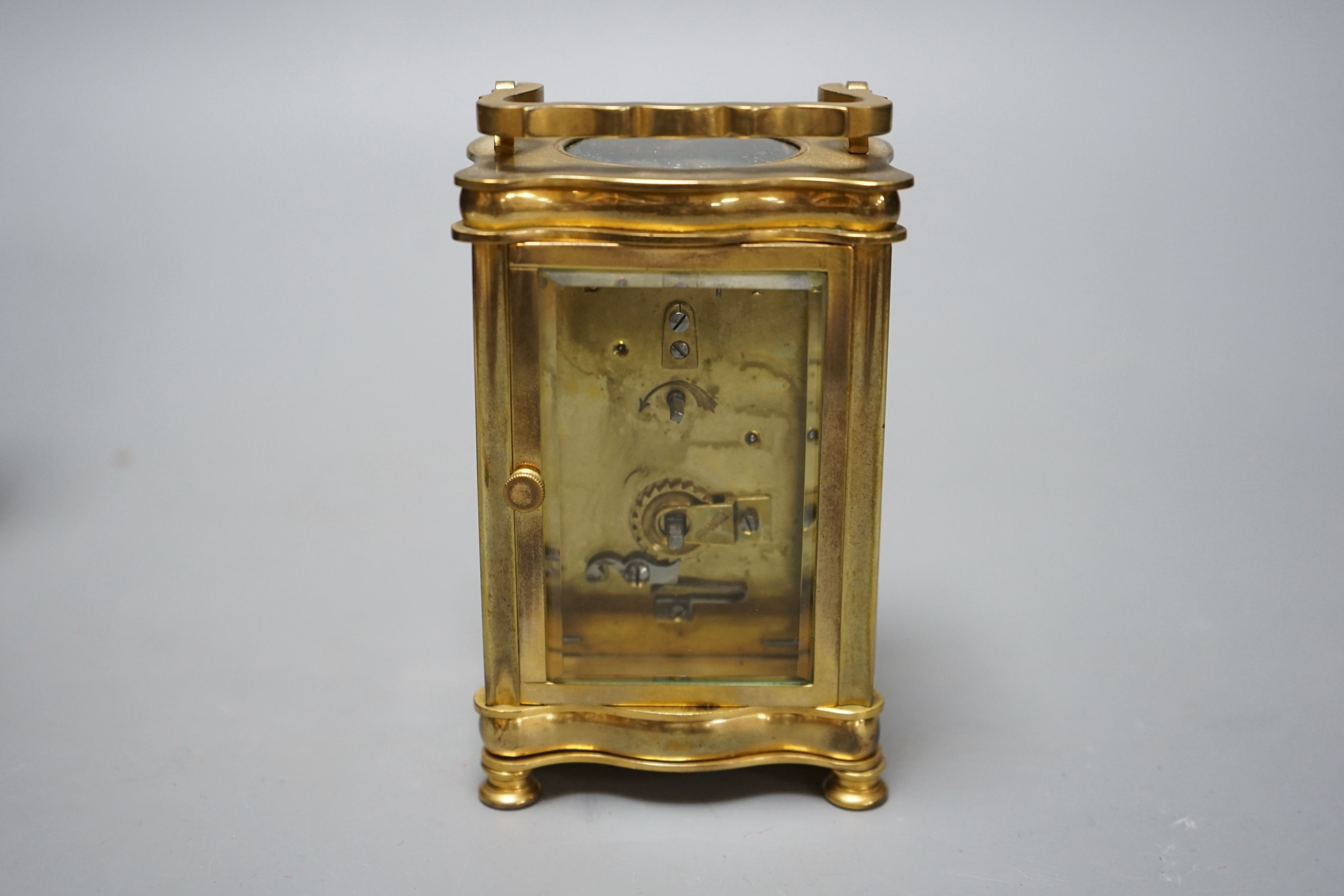 A leather cased brass carriage timepiece, Rattray, Dundee, 11cms high